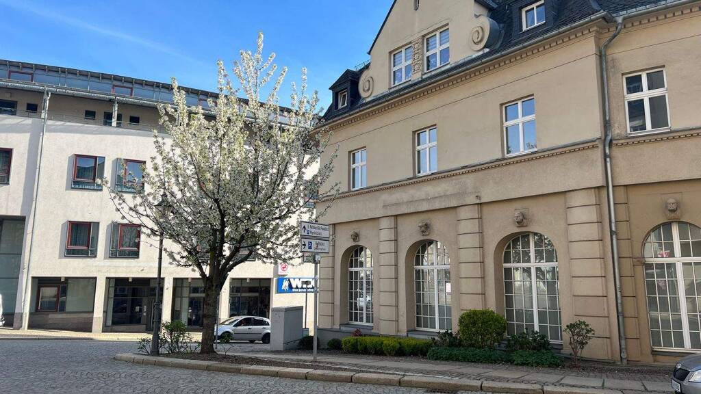 Büro zur Miete provisionsfrei 400 € 3 Zimmer 72 m² Bürofläche Bahnhofstraße 9 Reichenbach 08468