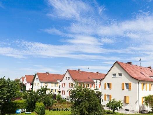 Mehrfamilienhaus zum Kauf 421.000 € 10 Zimmer 282 m² 1.315 m² Grundstück Wiener Straße Gloggnitz 2640