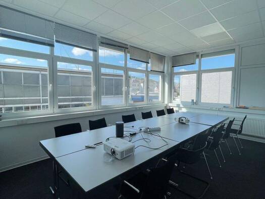 Bürofläche zur Miete 2.900 € 8 Zimmer 292 m² Bürofläche St Johann Saarbrücken 66121