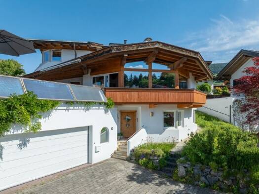 Einfamilienhaus zum Kauf 1.645.000 € 7 Zimmer 242,1 m² 628 m² Grundstück Kössen 6345