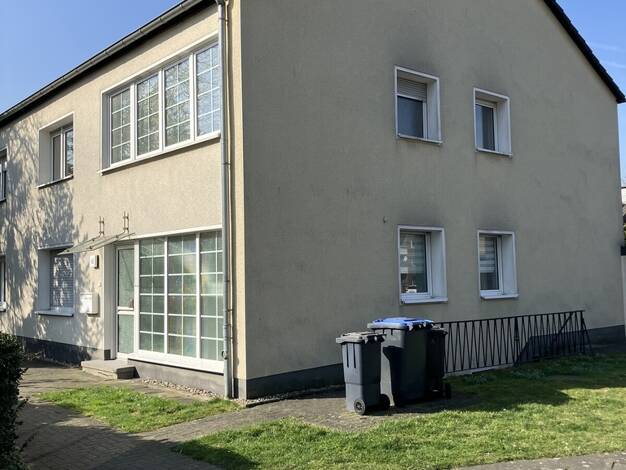 Mehrfamilienhaus zum Kauf provisionsfrei 307.000 € 7 Zimmer 131,5 m² 421 m² Grundstück Josefstraße 45 Moers-Mitte Moers 47441