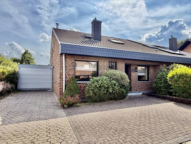 Doppelhaushälfte zum Kauf provisionsfrei 439.000 € 6 Zimmer 137 m² 379 m² Grundstück Erkelenz Erkelenz 41812