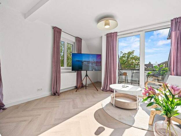 Wohnung zum Kauf 229.000 € 1,5 Zimmer 41,9 m² Friedrichshafen 88045