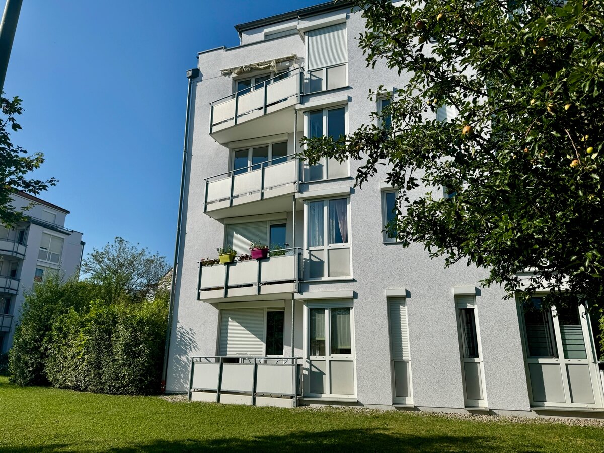 Wohnung zum Kauf 234.900 € 2 Zimmer 55 m²<br/>Wohnfläche 1.<br/>Geschoss Haunstetten - Süd Augsburg 86179