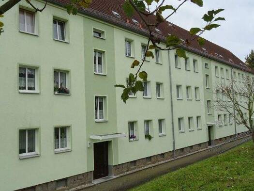 Wohnung zur Miete 350 € 3 Zimmer 56 m² frei ab 01.01.2026 Crimmitschau 08451