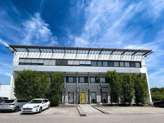 Büro zur Miete 3.583 € 10 Zimmer Pasching 4061