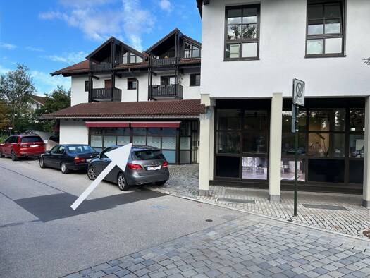 Büro zur Miete provisionsfrei 1.470 € 1 Zimmer 62 m² Bürofläche Bahnhofstraße 9 Deisenhofen Oberhaching 82041
