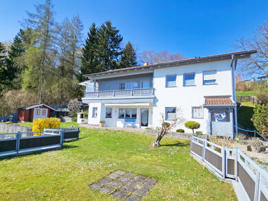 Einfamilienhaus zum Kauf 725.000 € 7 Zimmer 215 m² 1.010 m² Grundstück Traunreut Traunreut 83301