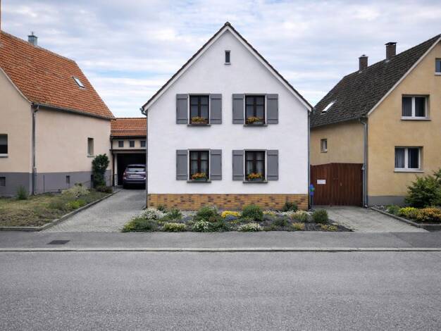 Einfamilienhaus zum Kauf 470.000 € 6,5 Zimmer 175 m² 696 m² Grundstück frei ab sofort Rot St. Leon-Rot 68789