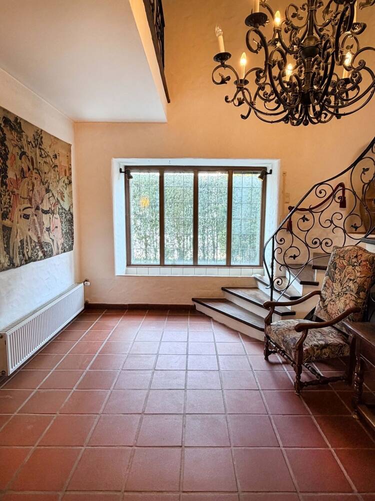 Immobilie in Starnberg - Großzügiges Landhaus im idyllischen 5-Seen-Land - Wohnen mit Weitblick und Natur pur - Bild 1