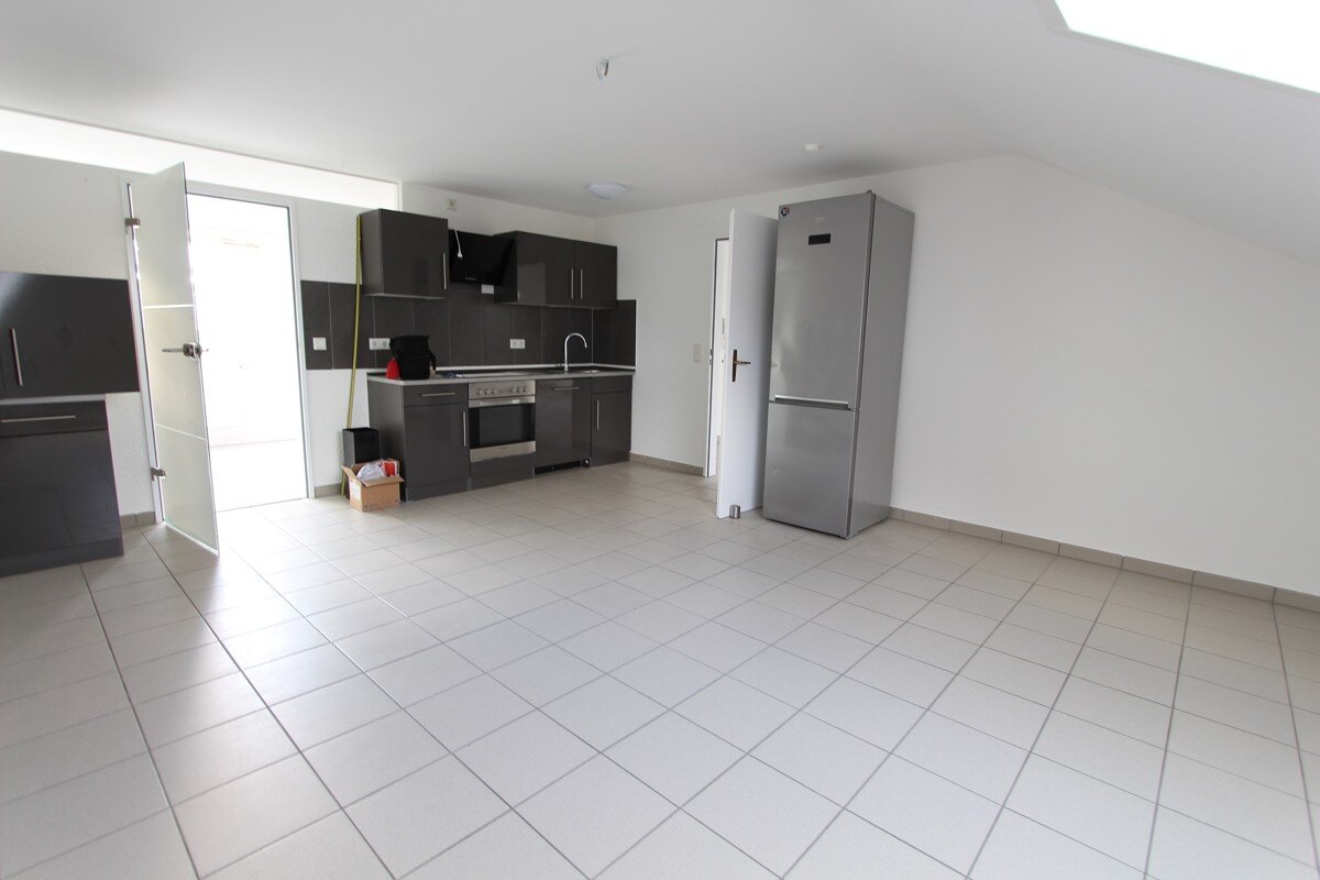 Wohnung zur Miete 585 € 2,5 Zimmer 87 m²<br/>Wohnfläche 01.01.2025<br/>Verfügbarkeit Stadtgebiet St. Georgen 78112