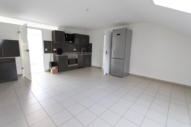 Wohnung zur Miete 585 € 2,5 Zimmer 87 m² frei ab 01.01.2025 Stadtgebiet St. Georgen 78112