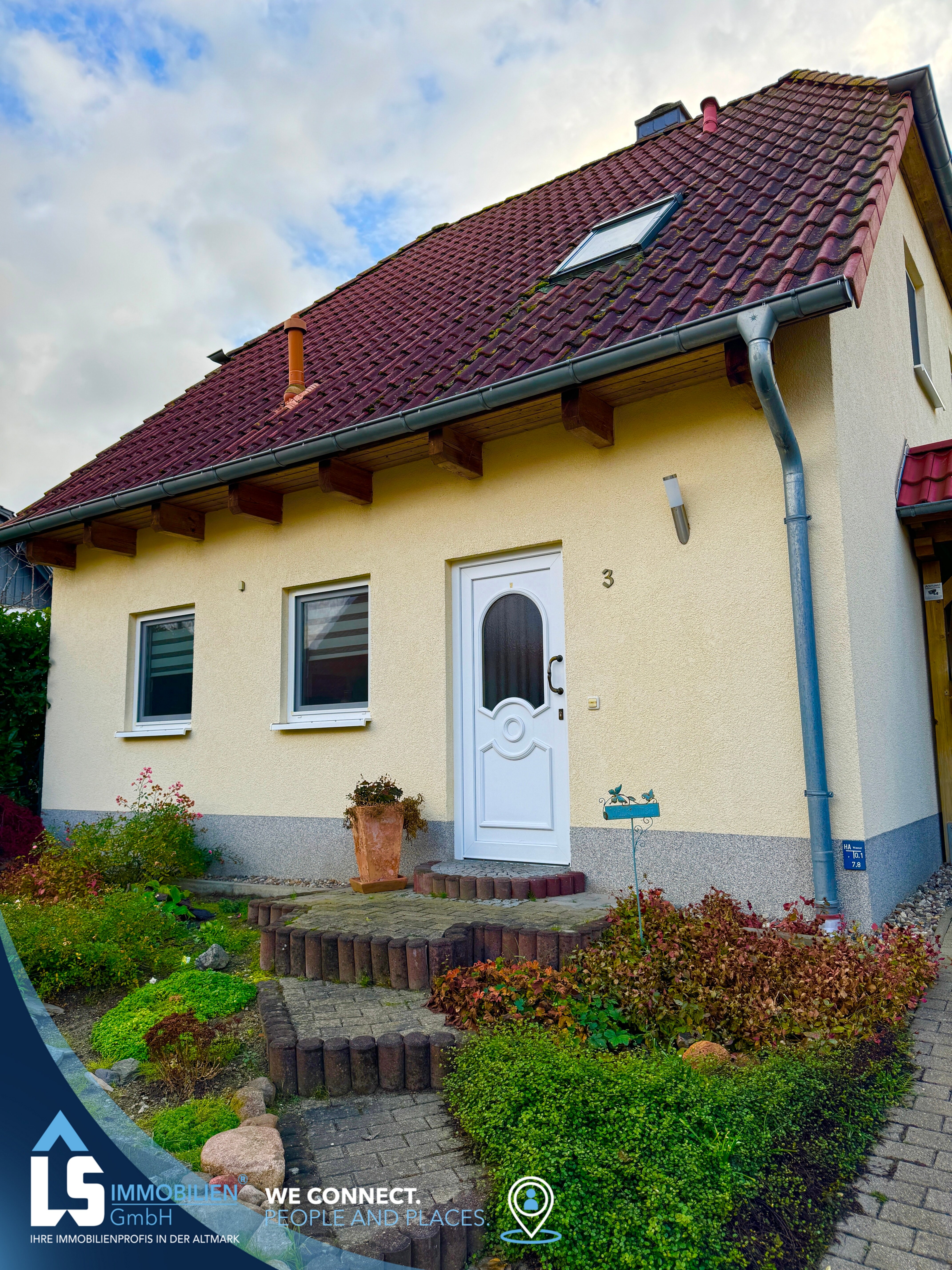 Einfamilienhaus zum Kauf 269.000 € 5 Zimmer 98 m²<br/>Wohnfläche 550 m²<br/>Grundstück Stendal Stendal 39576