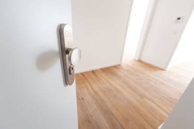 Wohnung zur Miete 860 € 3 Zimmer 94,3 m² Dachgeschoss, 3. Geschoss frei ab 01.08.2025 Gottfried-Keller-Str. Planungsbezirk 129 Straubing 94315
