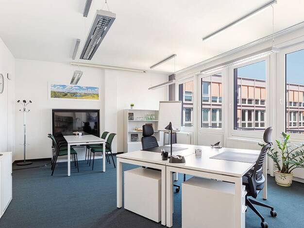 Bürofläche zur Miete provisionsfrei 189 € 8 m² Bürofläche Kronstadter Straße Bogenhausen München 81677