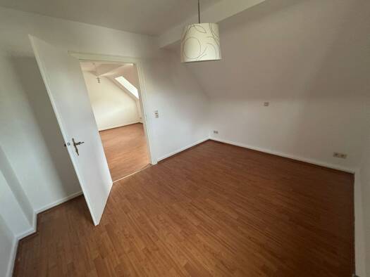Studio zur Miete 700 € 2 Zimmer 65,2 m² 3. Geschoss frei ab sofort Eurener Straße 44 Trier-West-Pallien Trier 54294