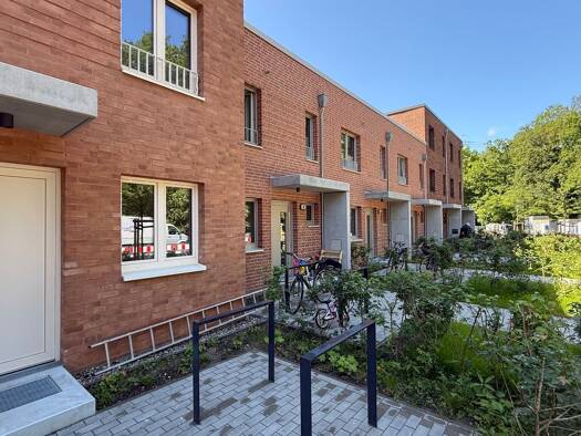 Reihenmittelhaus zur Miete - Erstbezug 1.481 € 4 Zimmer 92,6 m² frei ab 16.04.2027 Frieda-Reimann-Straße 11 Rissen Hamburg 22559