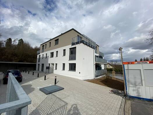 Wohnung zur Miete 870 € 2 Zimmer 67 m² Geschoss -2/3 frei ab 15.04.2026 Zum Tännig 33 Versbach Würzburg 97078