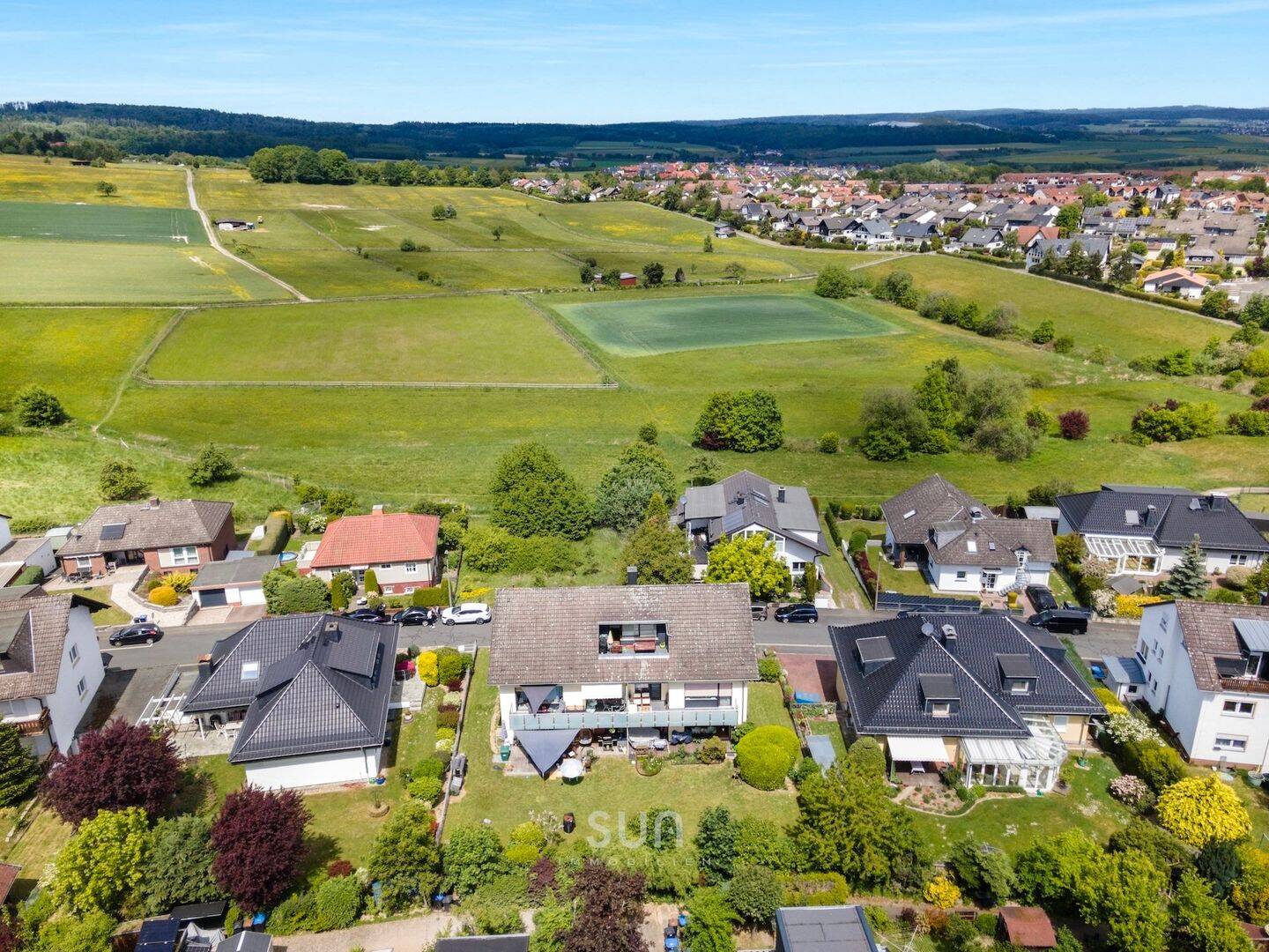 TRAUMHAFTE AUSSICHTEN! Großzügige 5-Zimmer-Wohnung in Neu-Anspach