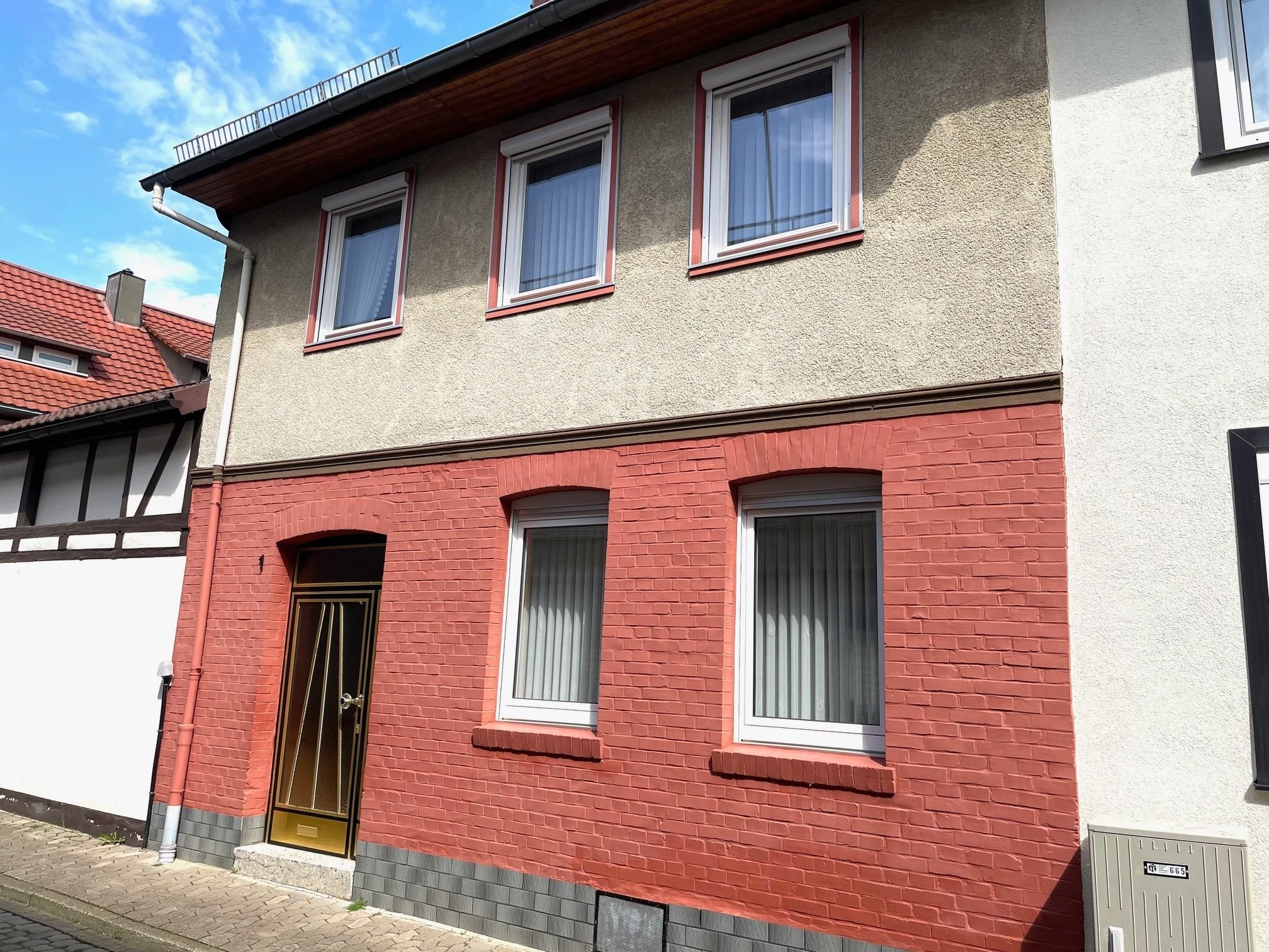 Einfamilienhaus zum Kauf 99.000 € 6 Zimmer 106 m²<br/>Wohnfläche 110 m²<br/>Grundstück Schäfergasse 1 Einbeck Einbeck 37574