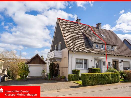 Doppelhaushälfte zum Kauf 229.000 € 4 Zimmer 80 m² 500 m² Grundstück Meinerzhagen 58540