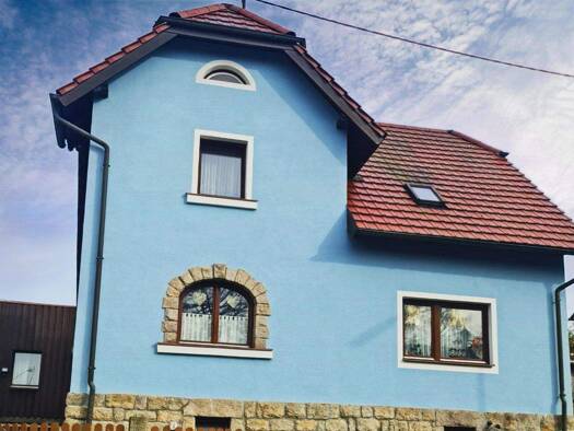 Einfamilienhaus zum Kauf 220.000 € 5 Zimmer 88,6 m² 378 m² Grundstück frei ab sofort Ebnath 95683