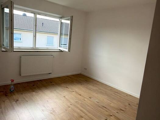 Wohnung zur Miete 700 € 3 Zimmer 85 m² frei ab 01.11.2026 Wachenroth Wachenroth 96193