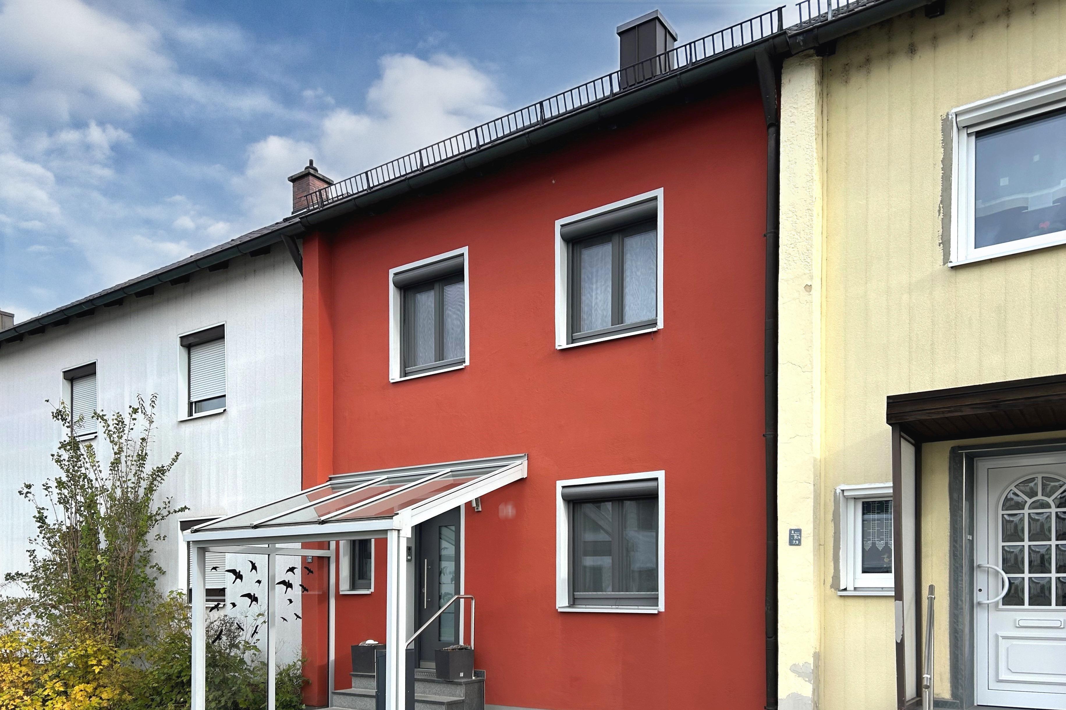 Reihenmittelhaus zum Kauf 295.000 € 4 Zimmer 84 m²<br/>Wohnfläche 252 m²<br/>Grundstück Dingolfing Dingolfing 84130