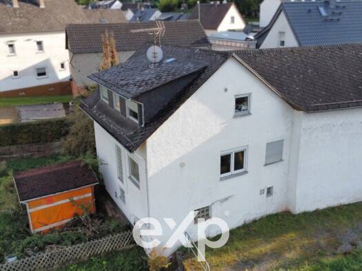 Mehrfamilienhaus zum Kauf 189.000 € 8 Zimmer 188 m² 367 m² Grundstück Laubuseschbach Weilmünster 35789