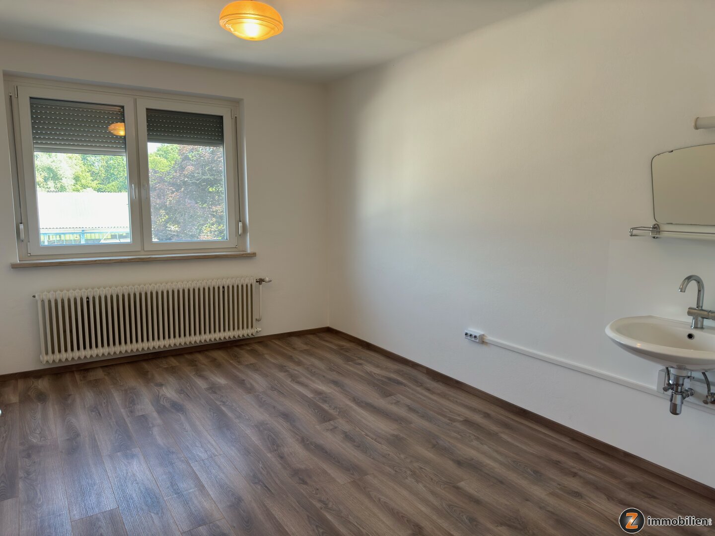 Büro-/Praxisfläche zur Miete 370 € 14,5 m²<br/>Bürofläche Burgauberg 7574