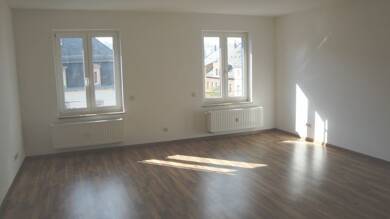 Wohnung zur Miete 450 € 3 Zimmer 78,5 m² Dachgeschoss, 5. Geschoss Elisenstraße 12 Zentrum 011 Chemnitz 09111