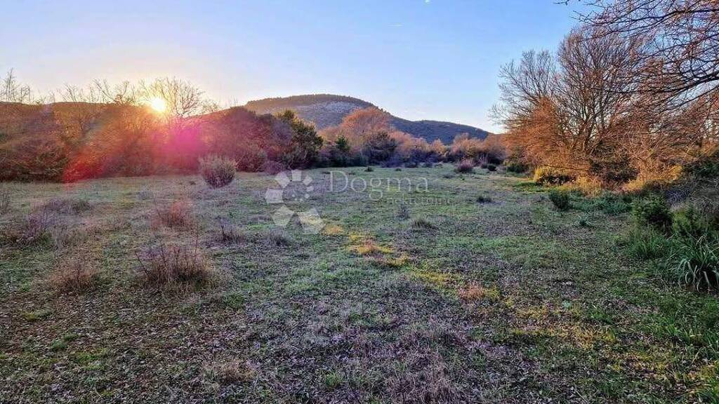 Land-/Forstwirtschaft zum Kauf 26.000 € Sukosan