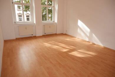 Studio zur Miete 340 € 3 Zimmer 64,6 m² 3. Geschoss frei ab 01.09.2025 Klarastraße 42 Hilbersdorf 150 Chemnitz 09131