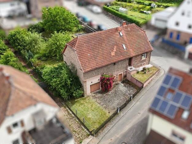 Haus zum Kauf 159.000 € 4 Zimmer 96 m² 770 m² Grundstück Steinalben 66851