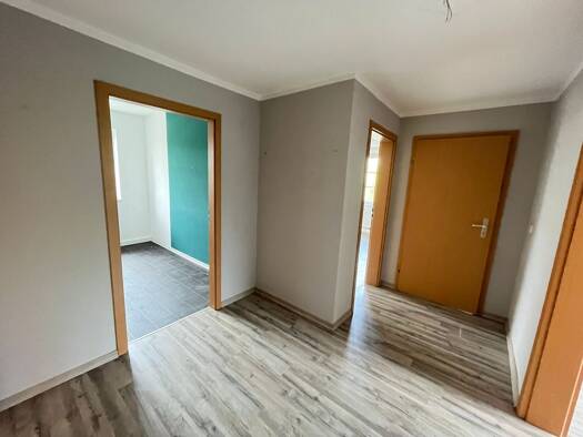 Wohnung zur Miete 310 € 3 Zimmer 61,7 m² 1. Geschoss Ottendorfer Straße 36 Hainichen 09661