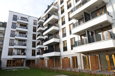 Wohnung zur Miete 1.169,82 € 2 Zimmer 65 m² 5. Geschoss frei ab sofort Koloniestr. 97-99 Neudorf - Süd Duisburg 47057