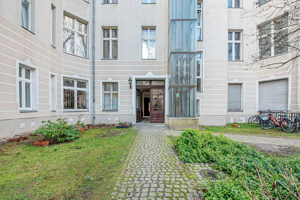 Property thumbnail 2