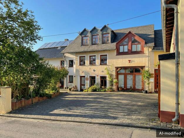 Mehrfamilienhaus zum Kauf als Kapitalanlage geeignet 580.000 € 15 Zimmer 440 m² 2.000 m² Grundstück Alflen 56828