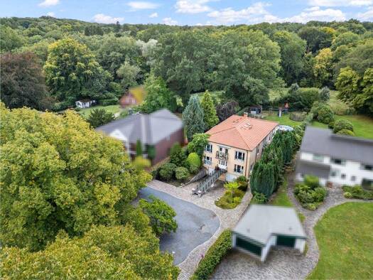 Villa zum Kauf provisionsfrei 2.350.000 € 11 Zimmer 345 m² 1.500 m² Grundstück Wohldorf-Ohlstedt Hamburg 22397