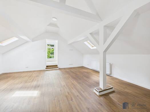 Einfamilienhaus zum Kauf 300.000 € 7 Zimmer 237,6 m² 286 m² Grundstück Rheinbrohl Rheinbrohl 56598