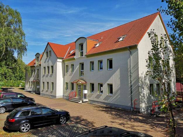 Wohnung zur Miete 460 € 2 Zimmer 56 m² 3. Geschoss frei ab 01.11.2025 Thomas-Müntzer-Str. 7 Neudietendorf 99192