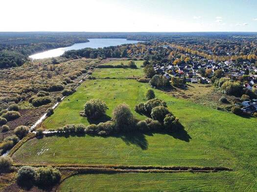 Grundstück zum Kauf 15.500 € 10.580 m² Grundstück Zeesen Königs Wusterhausen 15712