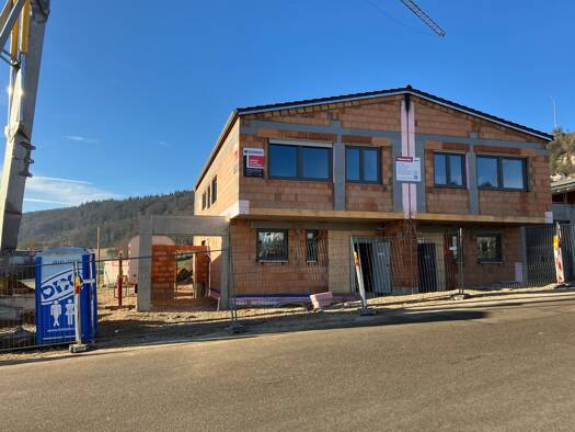 Doppelhaushälfte zur Miete 1.850 € 5 Zimmer 164 m² frei ab 01.09.2026 Beilngries 92339