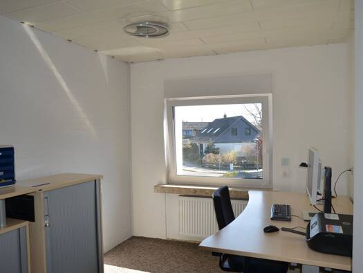 Einfamilienhaus zur Miete 1.950 € 6 Zimmer 180 m² frei ab 01.07.2026 Dungelbeck Peine 31226