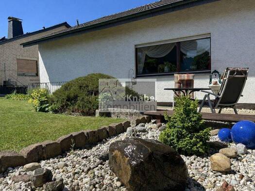 Einfamilienhaus zum Kauf 325.000 € 6 Zimmer 169,3 m² 751 m² Grundstück Lenzinghausen Spenge 32139