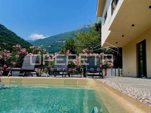 Einfamilienhaus zum Kauf 1.700.000 € 5 Zimmer 240 m² 507 m² Grundstück Mošćenička Draga 51417