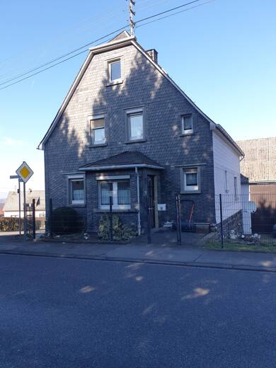 Einfamilienhaus zum Kauf 259.000 € 4 Zimmer 130 m² 1.100 m² Grundstück Lautzenbrücken 56472