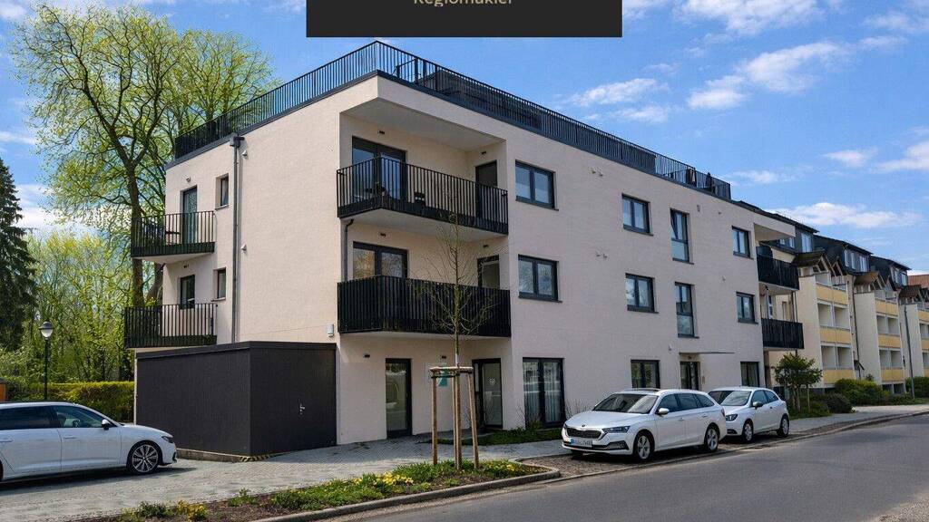 Studio zur Miete 450 € 1 Zimmer 33,5 m² 2. Geschoss Lindenstraße 21 Schönebeck 39218