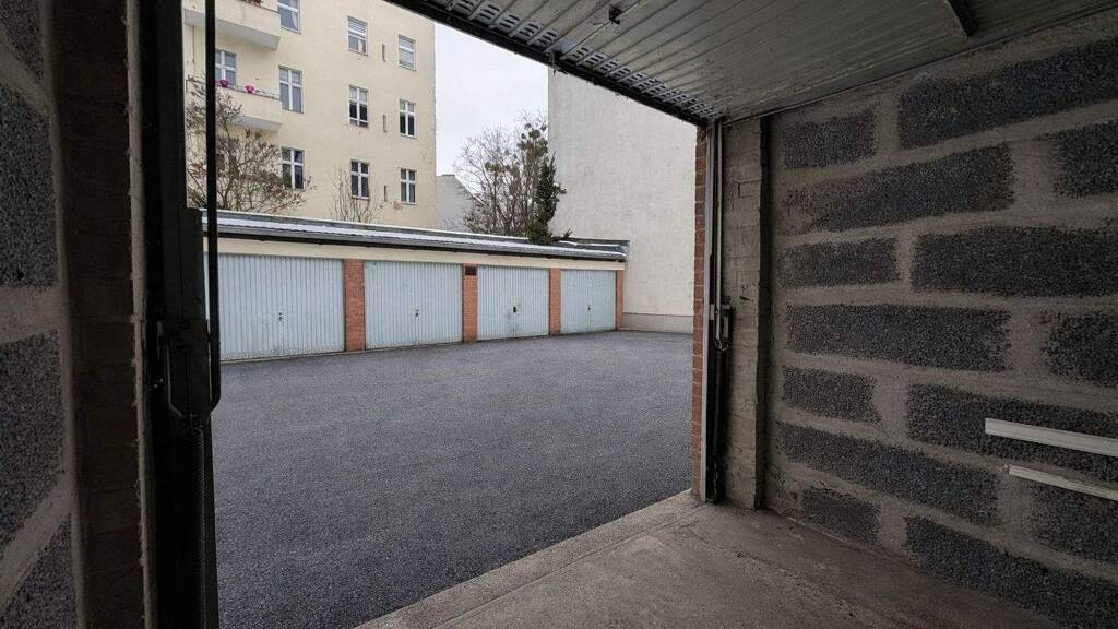 Garage zum Kauf 96.000 € Halensee Berlin 10709