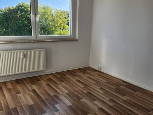 Wohnung zur Miete 330 € 3 Zimmer 55,2 m² 2. Geschoss Außenring 16 Thurm Mülsen 08132